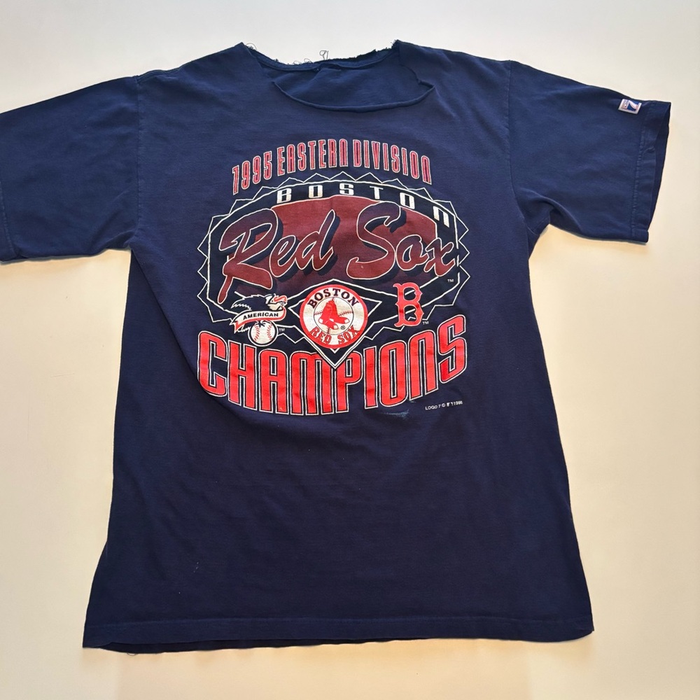 LOGO 7 1995 Red Sox champions shirt (damaged)